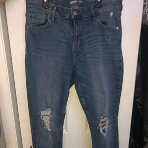 Old navy rockstar super skinny jeans